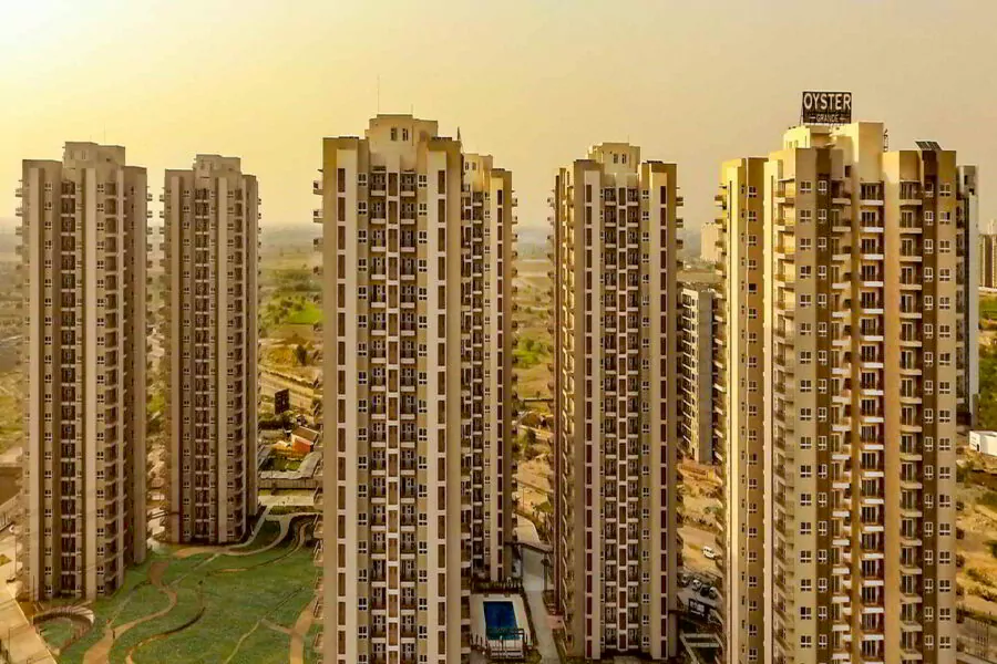 Adani Oyster Grande – 5 BHK